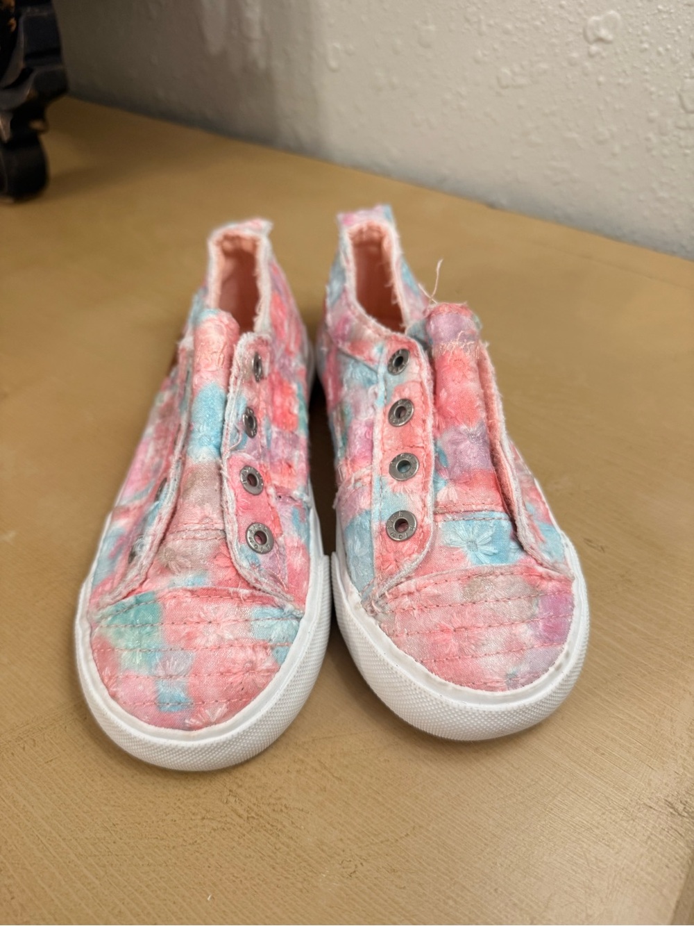 Blowfish Malibu Girls Sneakers Pink & Blue